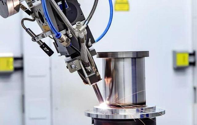 ���⺸�ӻ�IEC 60825-1����ȼ���֤��Ŀ(ͼ1)