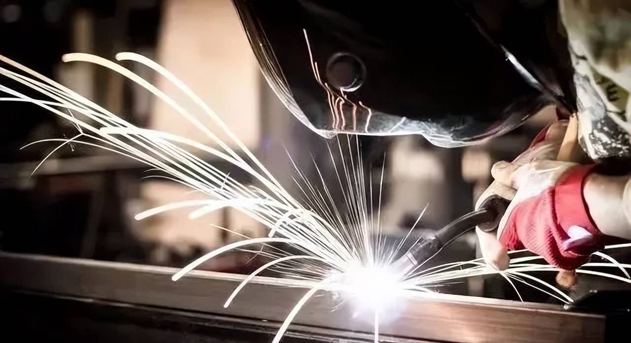 激光焊接机怎么调参数?(图1) 激光焊接机怎么调参数?(图1)